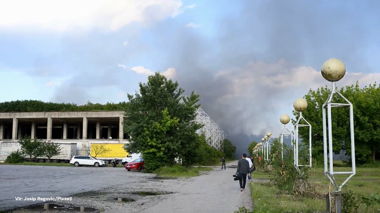 Zagreb v plamenih, gasilci ne morejo do izvora požara #foto