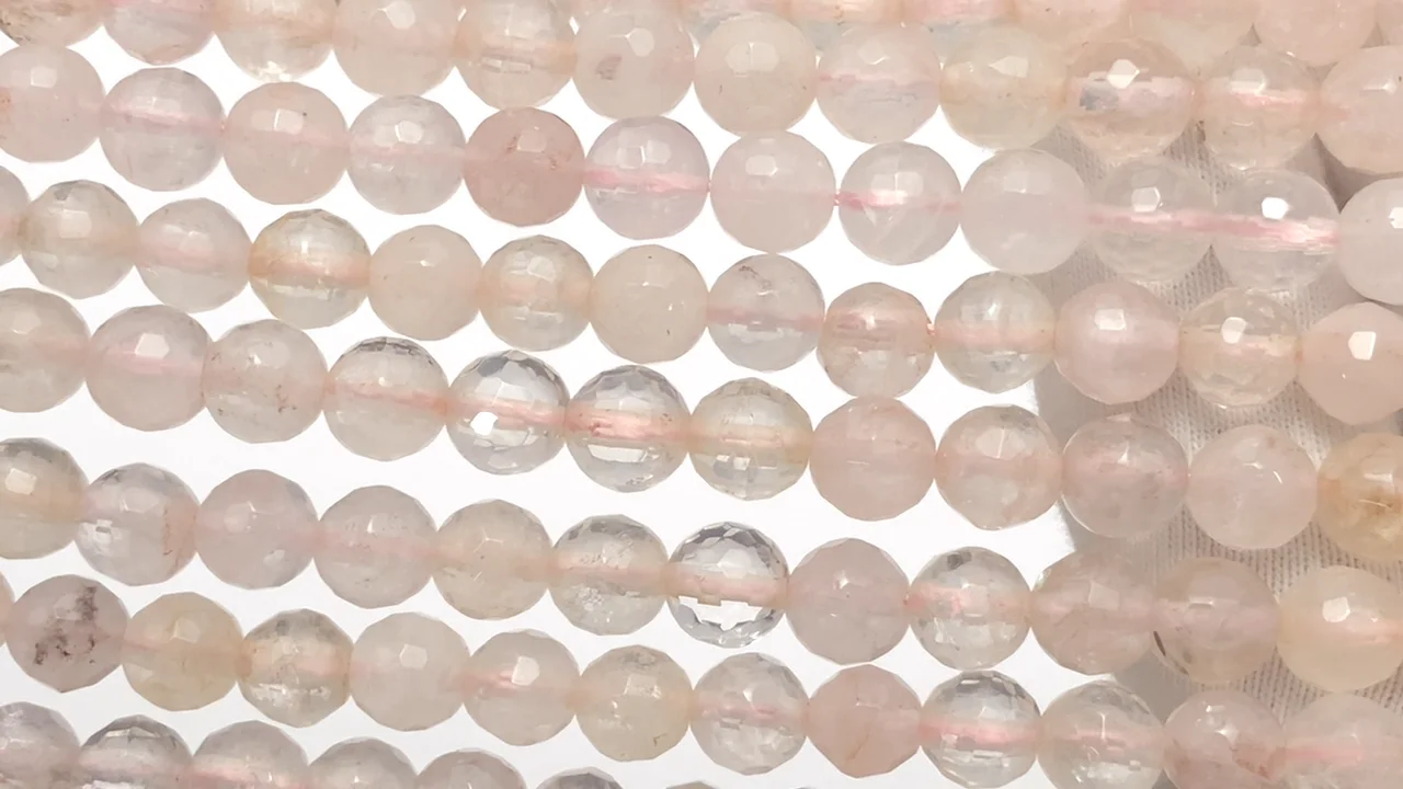 ピンクカラークォーツ 128面ラウンドカット6mm 1連｜天然石ビーズの卸