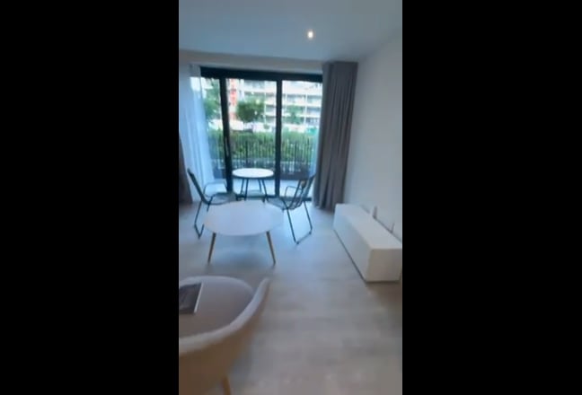 1b1b big flat for sublet-Stratford(pet friendly)  Main Photo