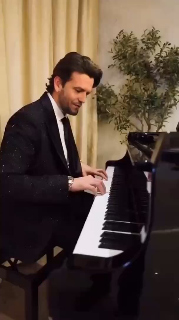 https://i.vimeocdn.com/video/2019627864-9fcadc4c7c7a2a24b2f7a96867614ff38a8a62b849f5e3a3e37d28bd0381fed1-d