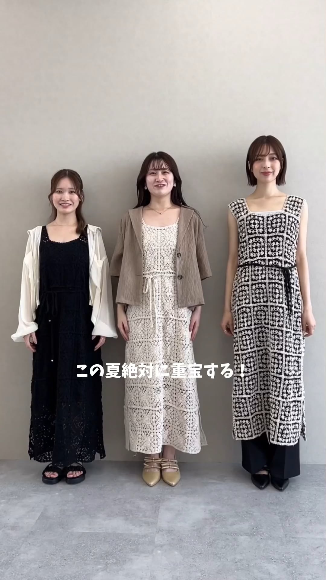 ノースリーブロングワンピース ピンク黒パターン マキシ丈ワンピース ピンク 長袖 Vネック 20代 ロングワンピース