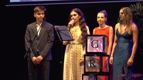 Graduació multitudinària dels alumnes de Batxillerat
