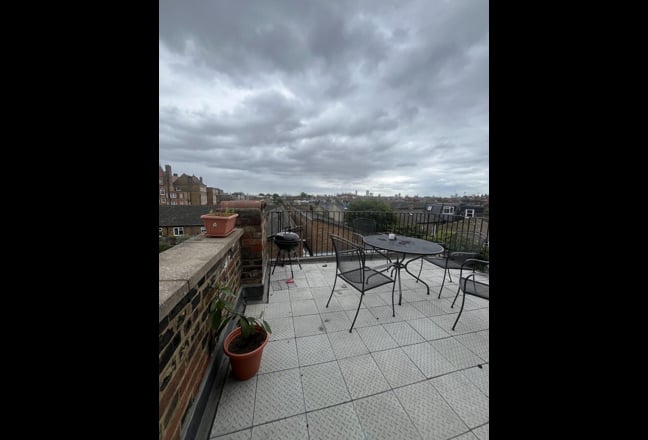 Big room available from February Main Photo