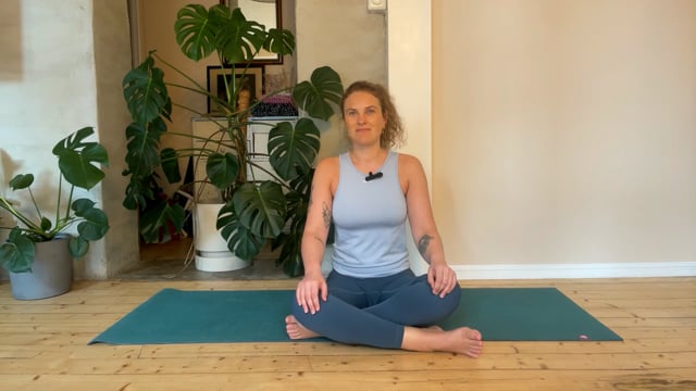 Morgenyoga- fokus på lymfesystemet og ledd