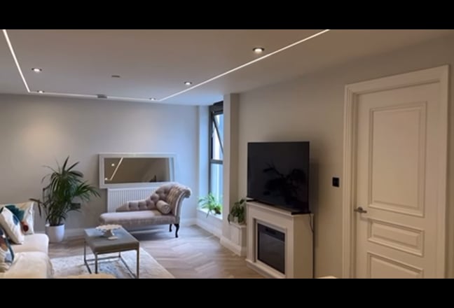 ✨Modern Double Room in Stylish Gated Apartment. Main Photo