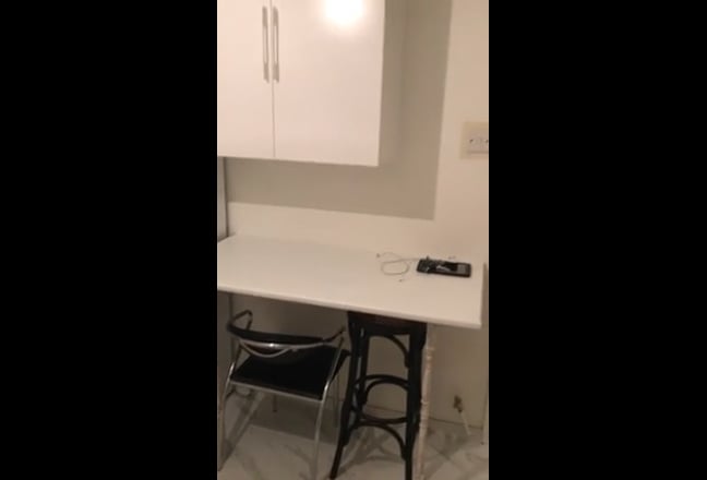 Rooms Available in very a convenient location Main Photo