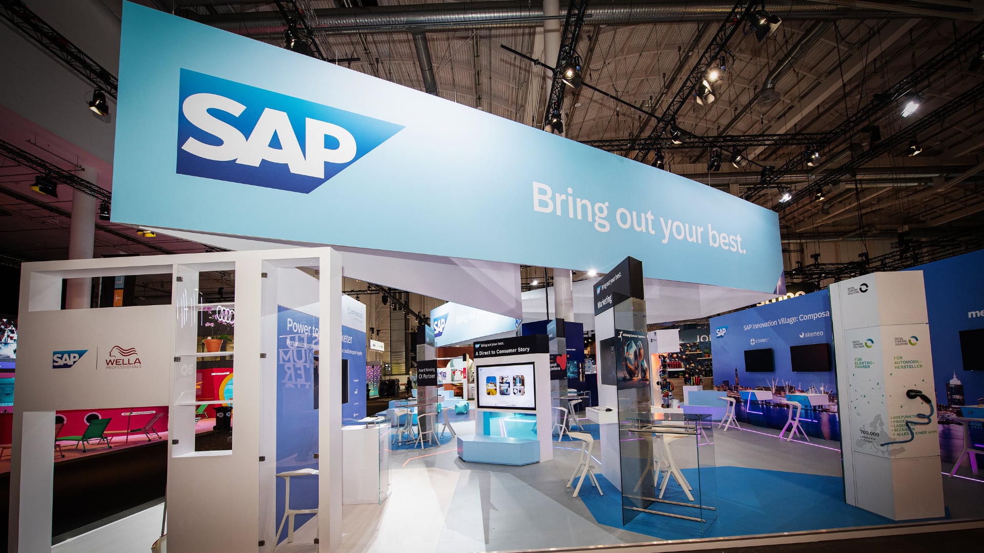 SAP rocks OMR with an immersive trade show experience.