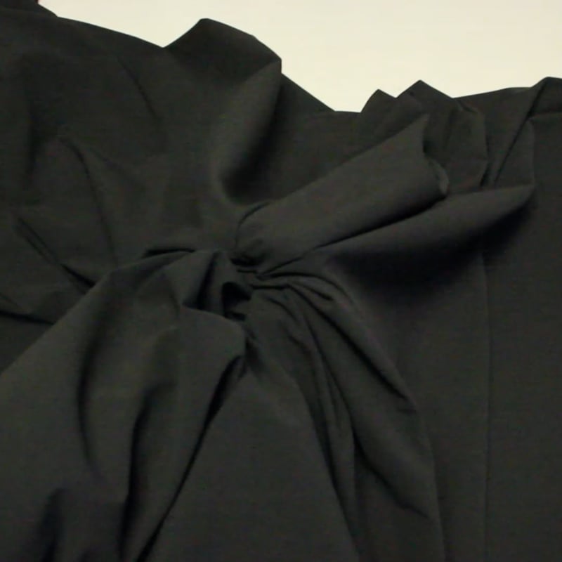 Vidéo: Tissu maillot de bain - Vert militaire Vidéo: Tissu maillot de bain - Vert militaire