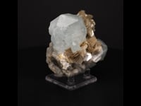 79010 - Aquamarine, Muscovite