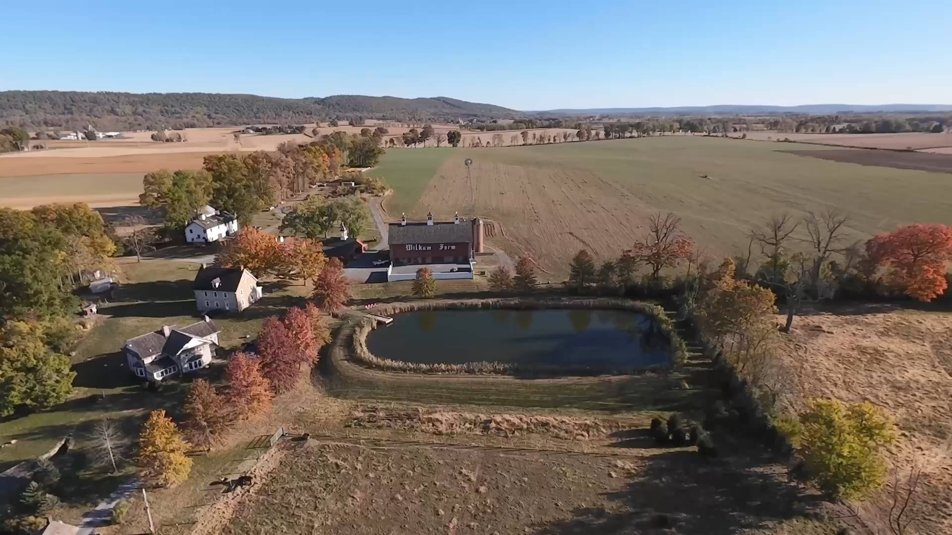 Barn Weddings, Historic Farm Wedding Venue - Foxglove Farm