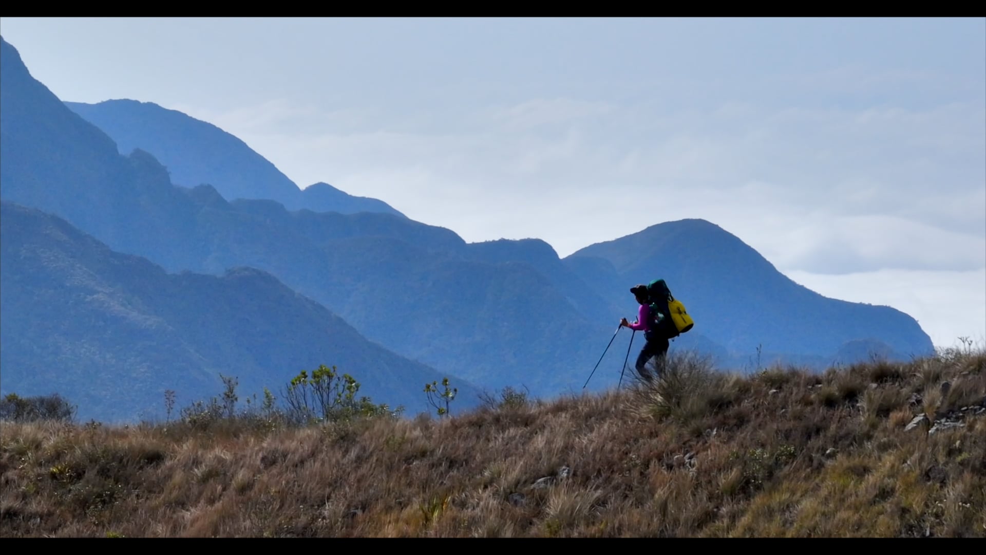 TRAILER SERRA FINA - ALÉM DAS CINZAS