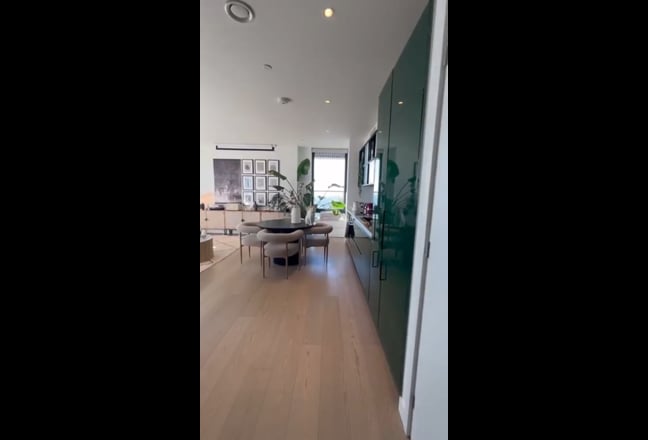 Luxury Double bed w Gym, Sauna, Pool Wardian 51flo Main Photo