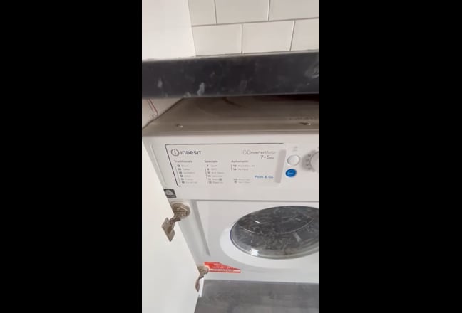 Looking for a 4th roommate from September  Main Photo