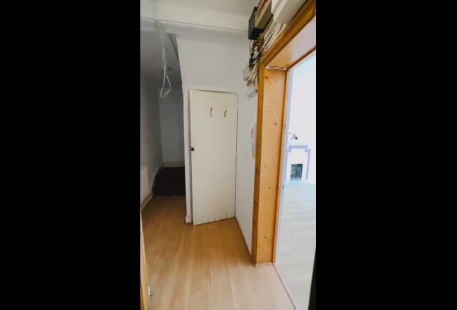 🏠Double Rooms!!! Walking Distance to Central Line Main Photo