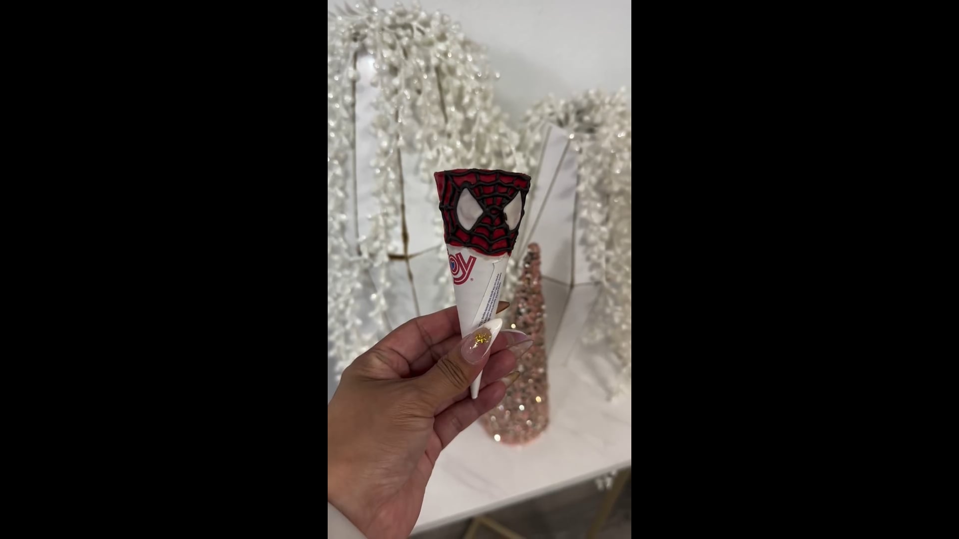 Promotional video thumbnail 3 for Game of Cones – Edible Characters
