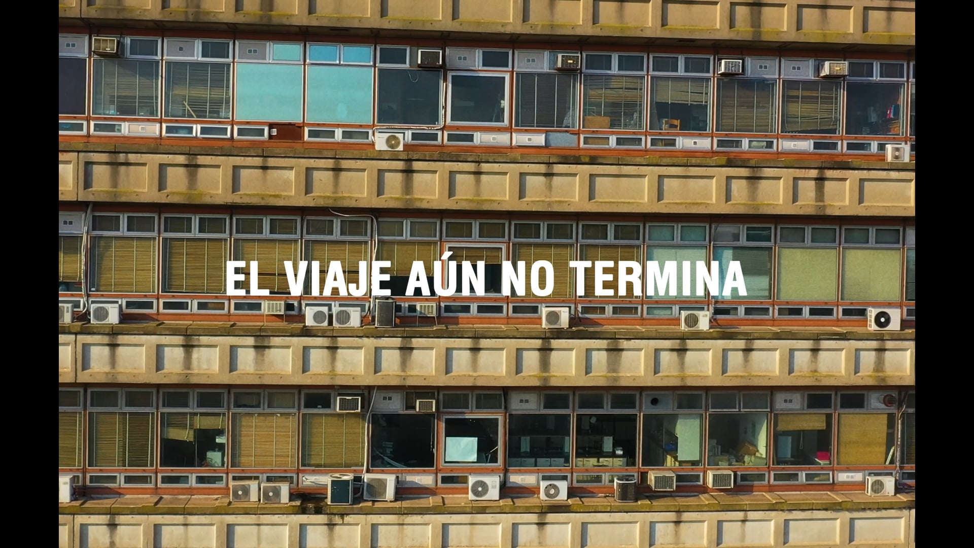 CORONMA X SUNSETSTRIP