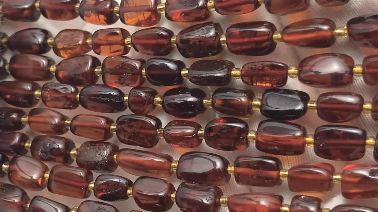 バルティックアンバー スクエア～タンブル 1連｜天然石ビーズの卸問屋