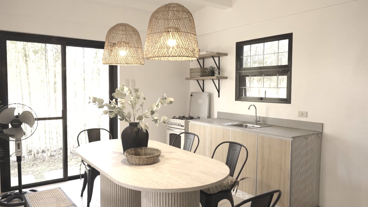 Larissa Interior