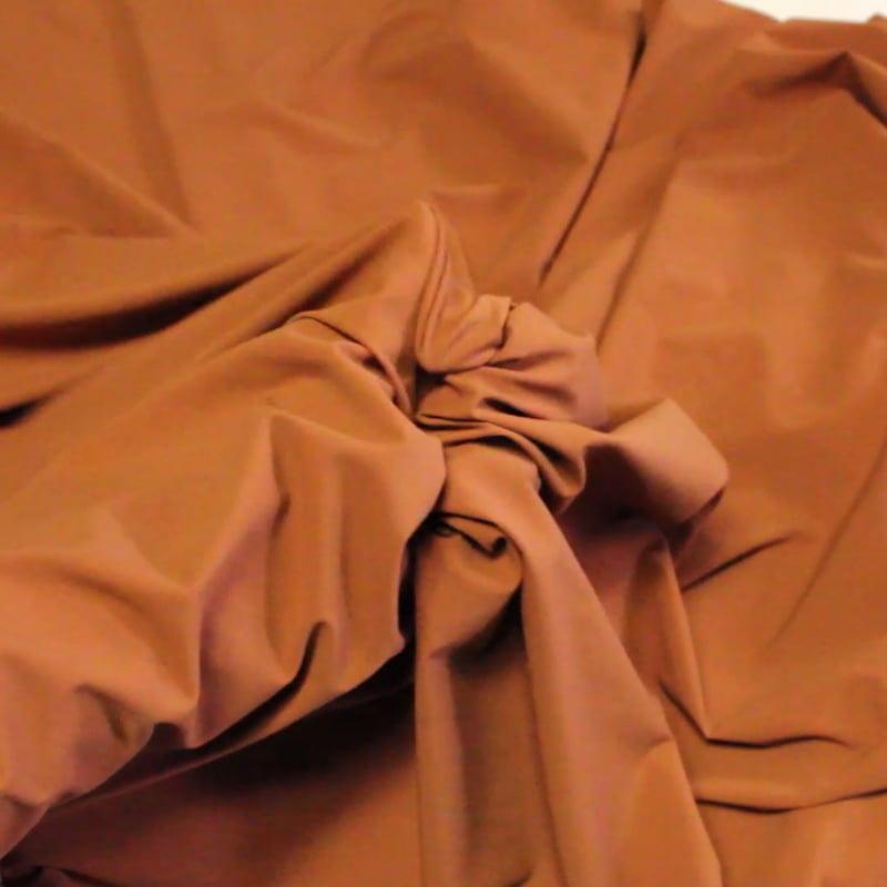 Vidéo: Tissu maillot de bain - Caramel Vidéo: Tissu maillot de bain - Caramel