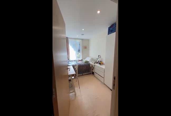 Video 1: 