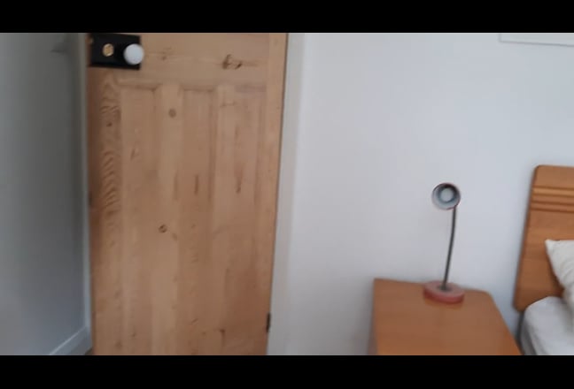 Video 1: A very quiet road