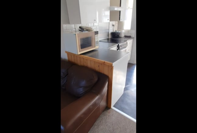 Video 1: Kitchen