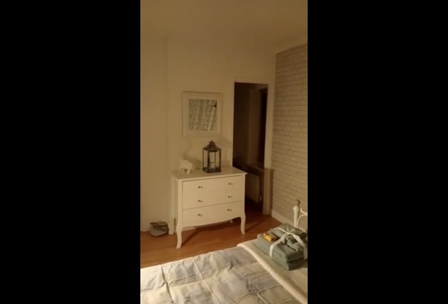 Spacious light double room with study room Main Photo