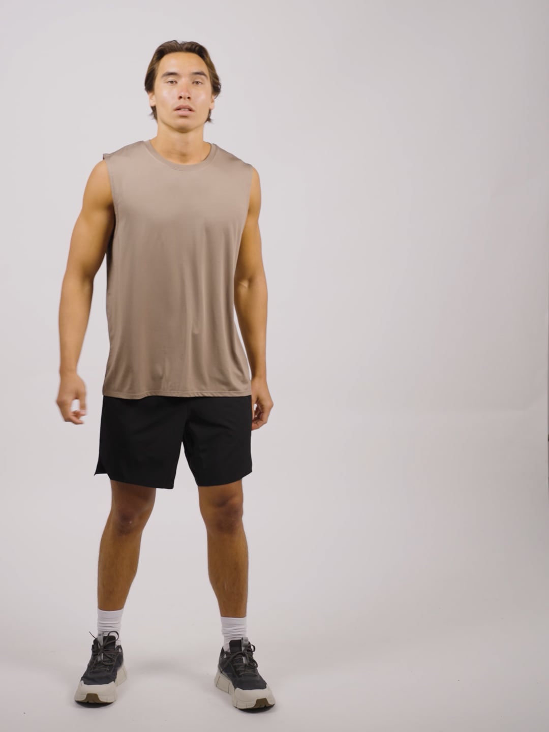מכנסי ריצה קצרים אורך 7’’