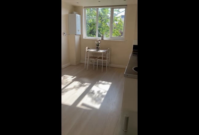 Studio Most Bills Included Plus Free Wi-Fi Main Photo
