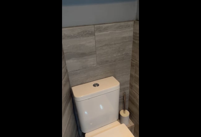 Double Large Room with Bathroom  Main Photo