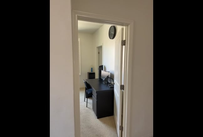 1B1B in Irvine Main Photo