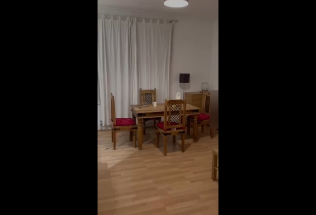 Double Room to let in South Ken (Female only) Main Photo