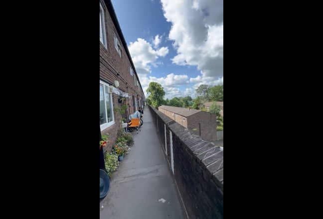  Double Room Available Now!!!!!!! Main Photo