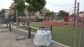 Es millora el parc infantil de Plaça Catalunya