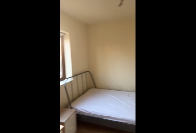 Double En Suite Room Available  Main Photo