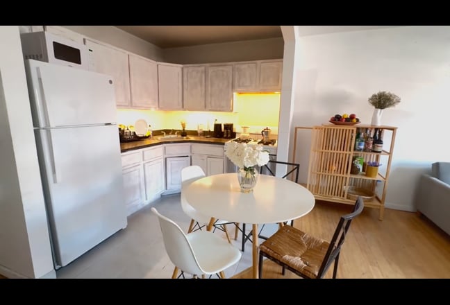 Bedroom w/ private bathroom in Bushwick  Main Photo