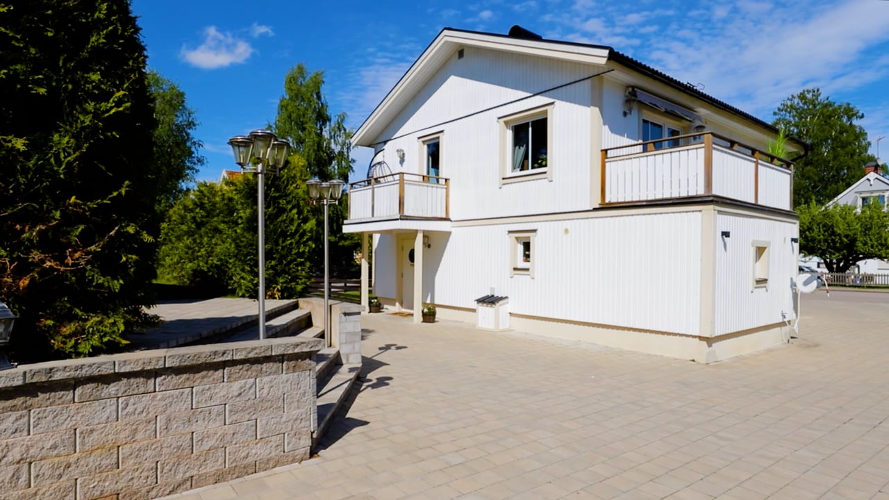 4 rum Villa på Torggatan 14 Centralt Mönsterås Mönsterås kommun - video
