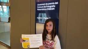 Una alumna de l'Esculapi guanya el primer premi de fotografia matemàtica de l'ABEAM