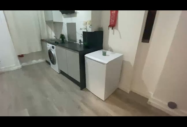 ✨ Private Studio in Heart of N16 | Fully Furnished Main Photo
