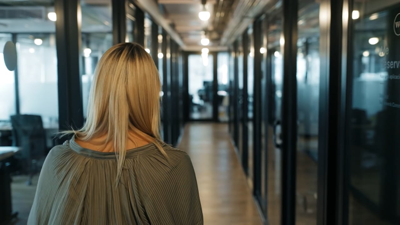 https://i.vimeocdn.com/video/2023220565-9c0825515021d638a13fefbca114a478afd727bd4485cfd2ae14c49c031cc608-d