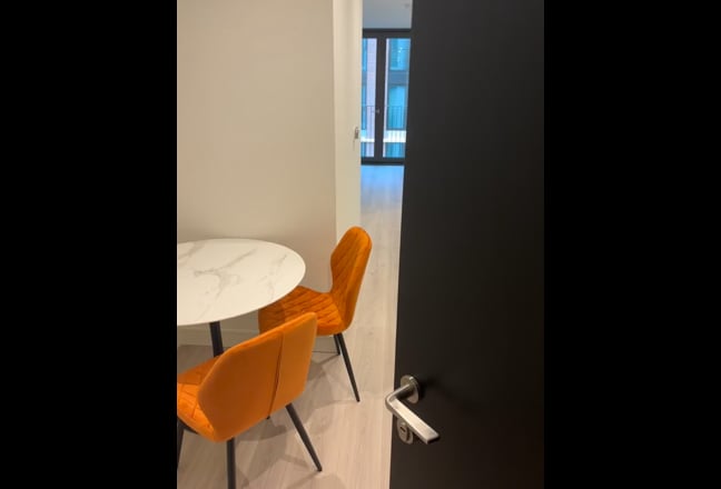 Gorgeous studio on rent 🔥🔥🔥 Main Photo