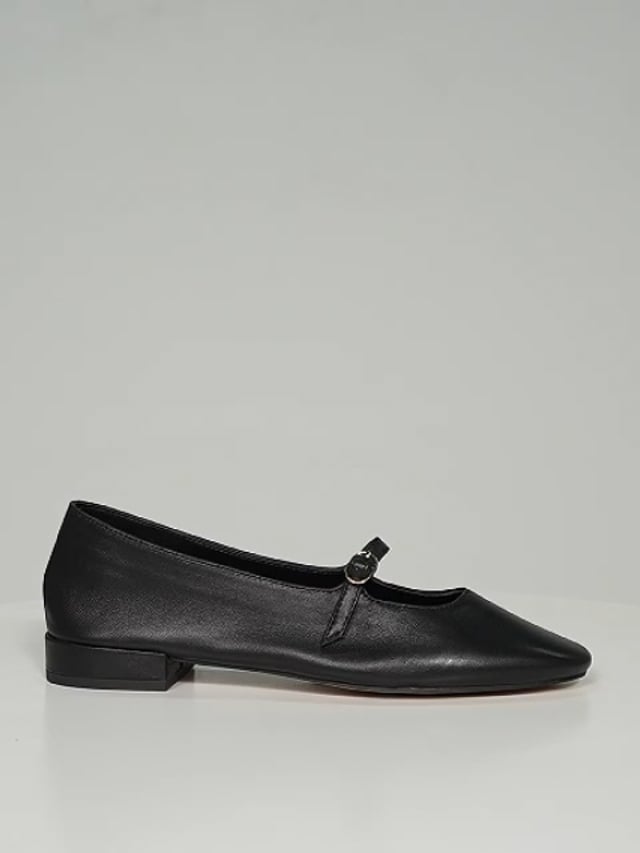 LEDGER / Black