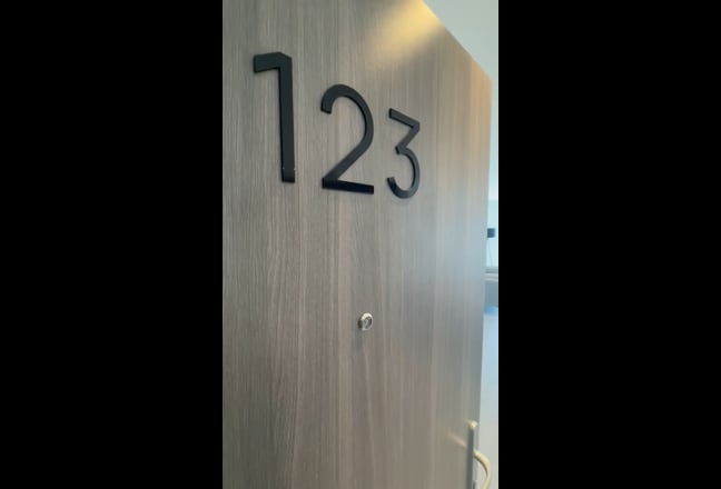 Double room - 20mins walk from city center Main Photo