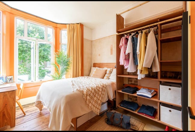 Double Rooms in Stylish Kensington House Share Main Photo