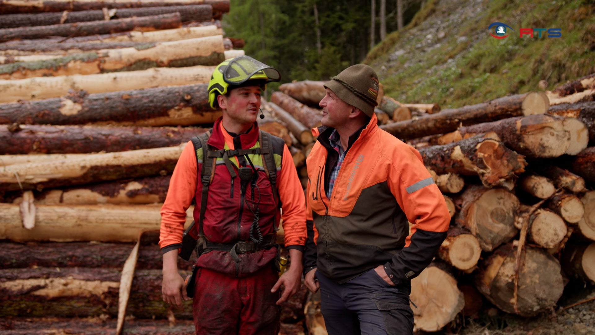 gewerbliche-dienstleister-im-portraet-holzfaellung-hausbacher-aus-st-johann