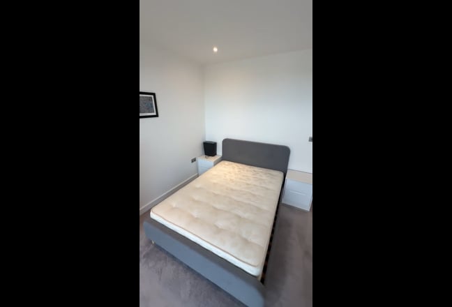 Double Room En suite in Canada Water-All Bills Inc Main Photo