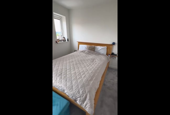 Video 1: Double room ensuite