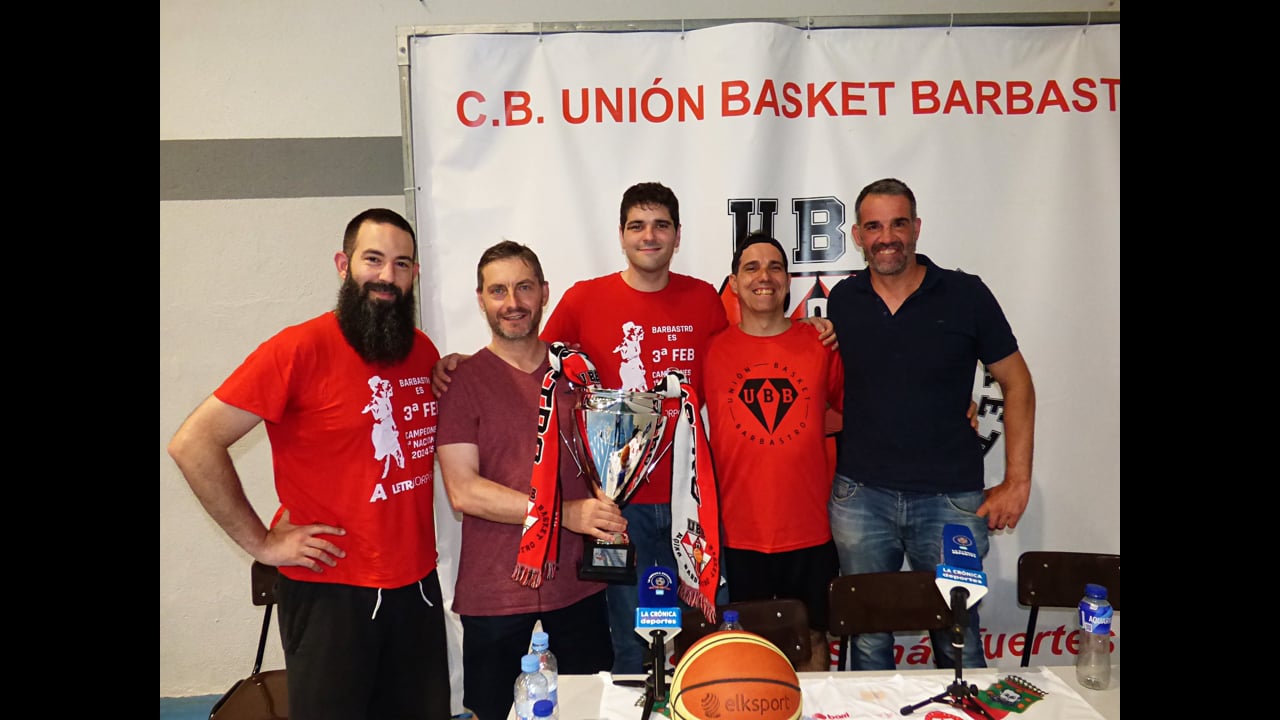 TERTULIA ESPECIAL ASCENSO A 3ª FEB DE UNIÓN BASKET BARBASTRO ( Quique López, entrenador; Jesús Pardina, Jugador y Chus Galindo, Directivo) ¡ Felicidades ! 06.06.2025