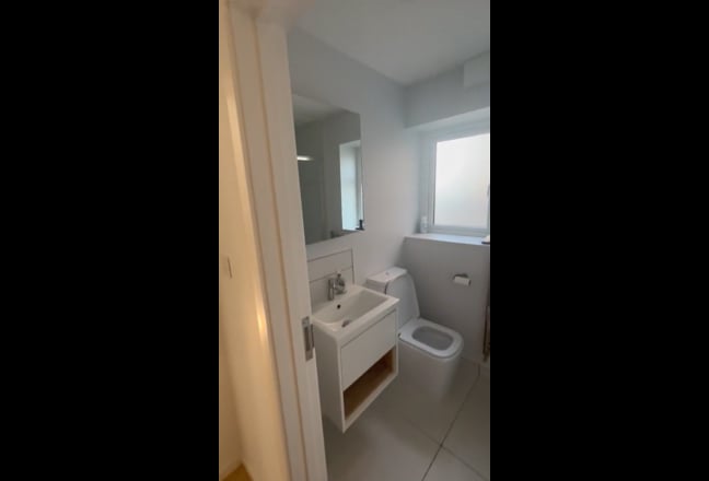 Video 1: 