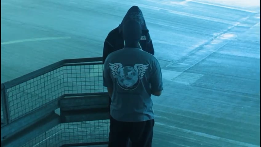 https://i.vimeocdn.com/video/2024578969-eae7aa1892dbb9778a809100036e5cdc0e51694f1ecf677457bbb1dd18cca72d-d